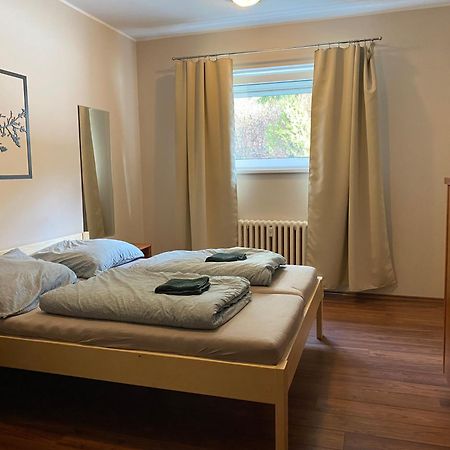 Zen Zone Hostel 브라티슬라바 외부 사진